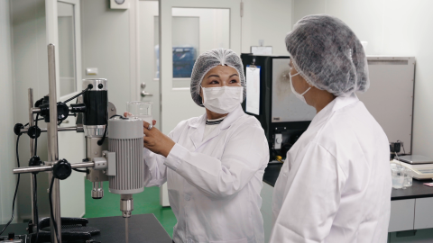 羅章 - 公司形象拍攝