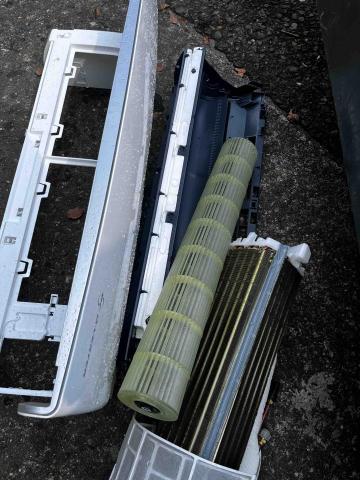 好熱電器工程行 - 冷氣全拆清洗後