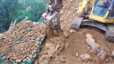 范宏澤 - 擋土牆蛇籠工程