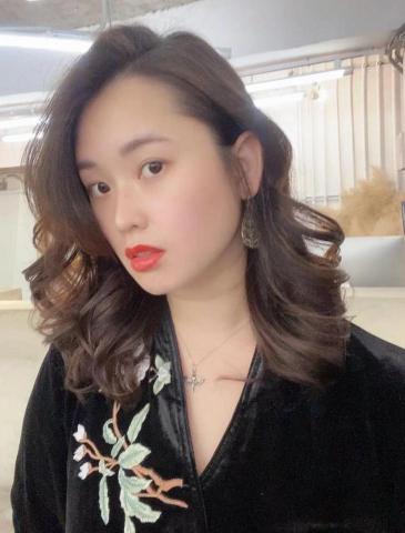 提供1709酒服務的專家汪恬萱