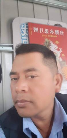 提供割草機零件服務的專家宋新明