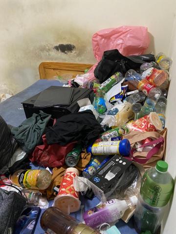 小宇清潔團隊 - 臥室清潔前