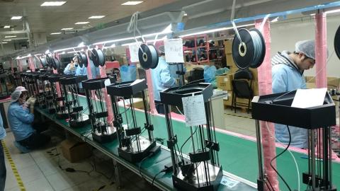 造物工坊 - 3D列印機在組裝產線測試站