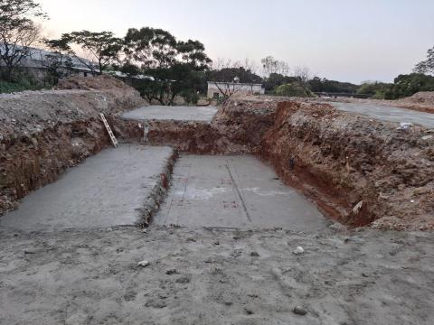 范宏澤 - 土木開挖工程以及水泥澆注灌漿工程！