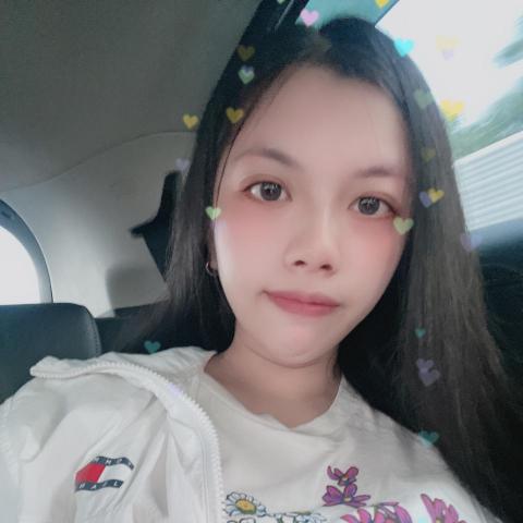 提供收據服務的專家張瓏馨