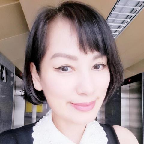 提供經營管理服務的專家Daphne Chen
