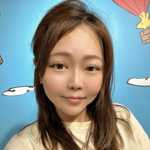 范怡萍 范怡萍