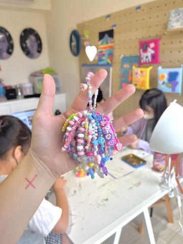 琪恩 - 夏日煙花串珠（學生作品）