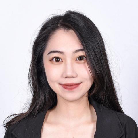 提供雅思服務的專家Sabrina