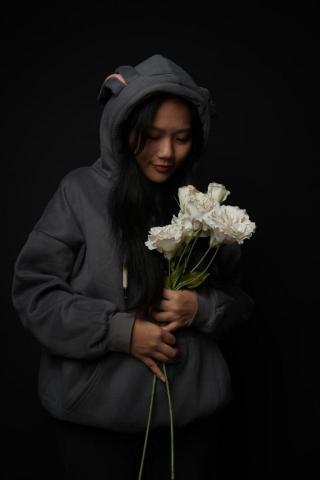 提供鶯歌陶瓷博物館手拉胚服務的專家黃顗臻