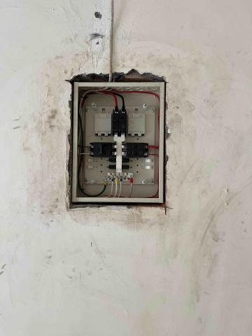 私家電匠⋯劉 - 板橋區重慶路269巷55號8平方變更14平方XLPE電纜室內更新開關箱