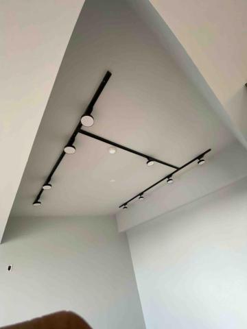 一正電機行 - 軌道燈裝設