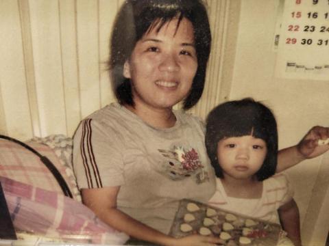 鋼琴家教 黃老師 - 女兒小時候我常講故事給她聽