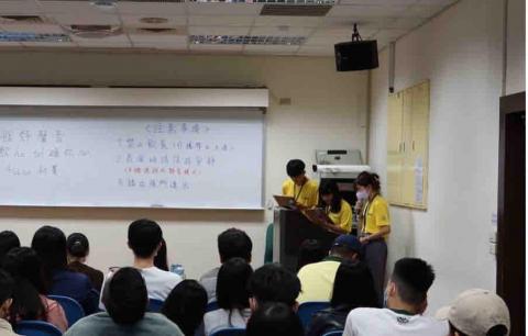 黃彥紜 -  黃彥紜 -