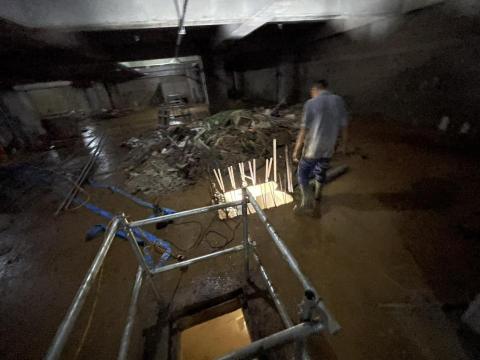 上選工程有限公司 - 清理筏基服務過程