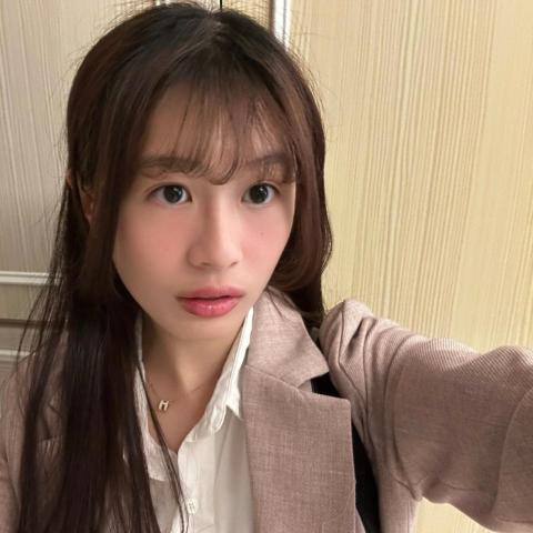 提供翻译i服務的專家黃宥寧