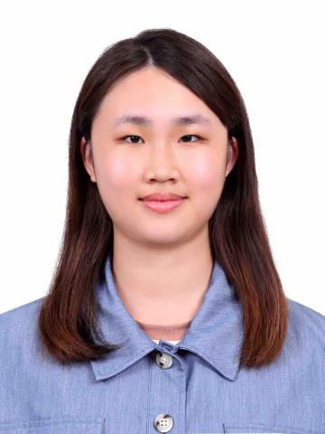 提供新竹到府美甲服務的專家李宛庭