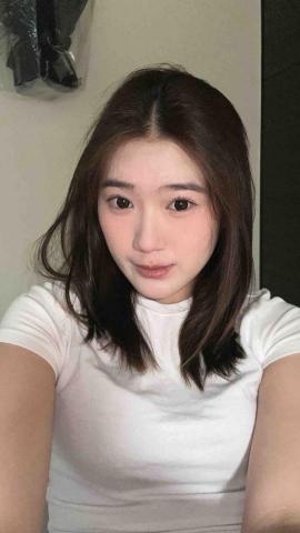 簡詩容 簡詩容