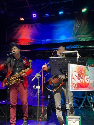 🎸里昂藝能動音🎵 - Pub雙人組