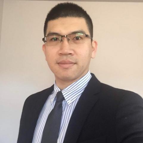 提供污汚漫画服務的專家Chung-Jen CHEN (Randall)