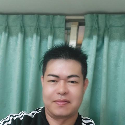 提供油漆工程行服務的專家詹錦倫