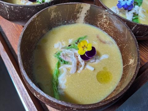 李林珊Sandy - 雞絲堅果南瓜濃湯 李林珊Sandy - 雞絲堅果南瓜濃湯