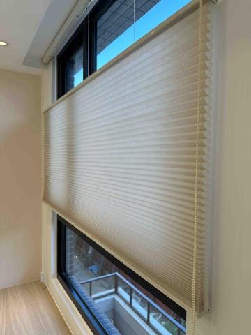 多格窗簾 - 半遮光蜂巢簾 多格窗簾 - 半遮光蜂巢簾