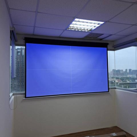 尼希瑪科技有限公司/何傑明 - 手動100吋布幕安裝固定置中對齊及影像的校正處理