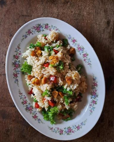 李林珊Sandy - 烏魚子山葵菜炒飯 李林珊Sandy - 烏魚子山葵菜炒飯