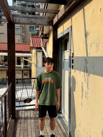 提供48服務的專家邱瀚祺