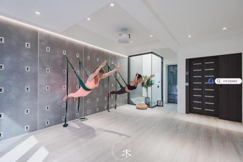 木平方室內裝修有限公司 - 立式瑜珈板，在家就可運動