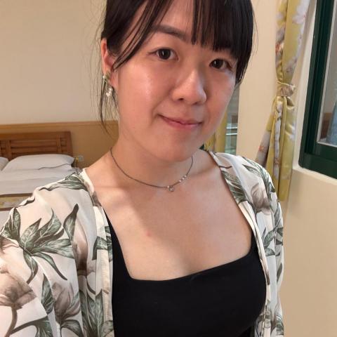 鄧小涵 鄧小涵