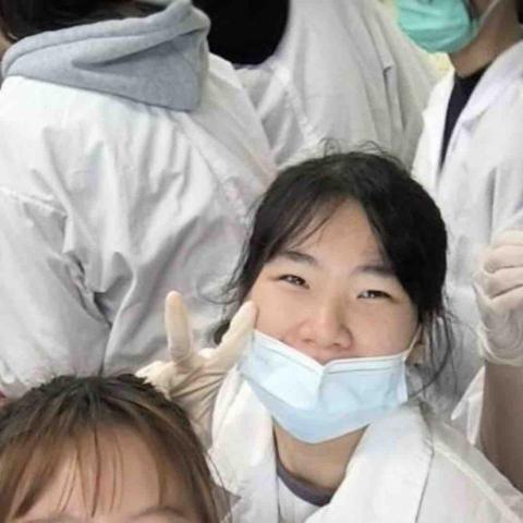 王怡文 - 生化實驗