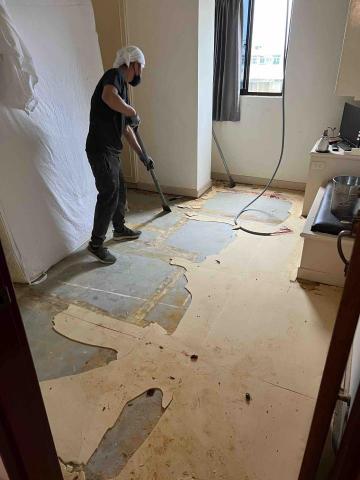 肆柒設計制研所 - 舊有地板清除