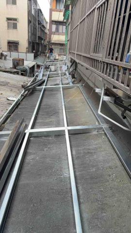 立鑫鋼鋁有限公司 - 