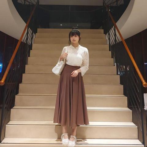 江珮毓-國文及社會家教 - 