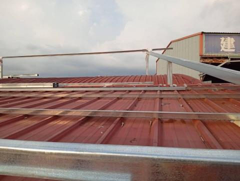 恩陞工程行  統編：95265022 - 114/07/17 烏日屋頂加蓋骨架製作