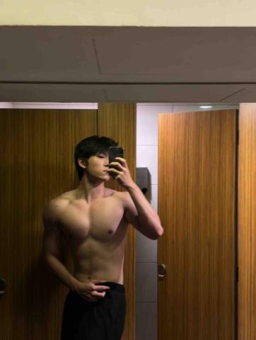 Wan/國英社家教/SEO文案寫手/籃球/健身 - 健身成果