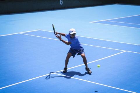 許家蓁 - 2024/10-今 網球賽事攝影行銷團隊