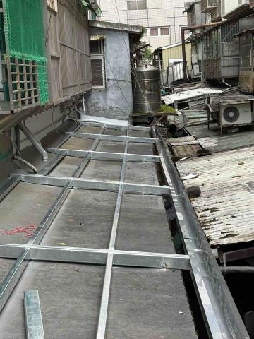 立鑫鋼鋁有限公司 - 