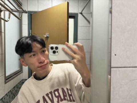 提供電力服務的專家連書佑