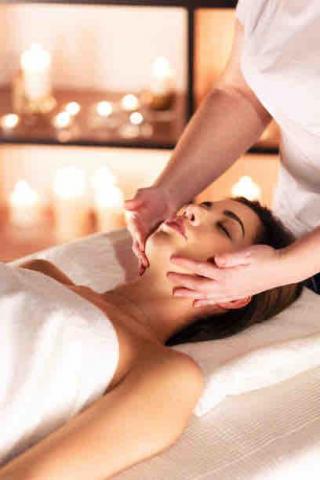 家宜 - 
用心服務，讓您安心享受