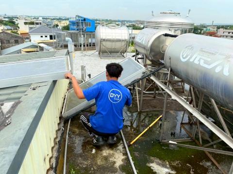 大垣陽 - 神岡換1.5米長的內板