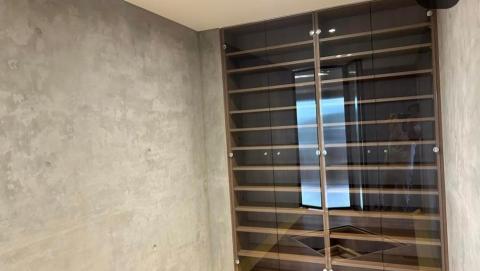 黃球球 - 室內工業風清水模牆面 黃球球 - 室內工業風清水模牆面