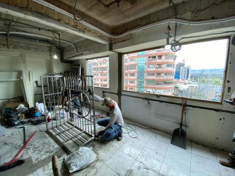 699專業拆除工程 - 鐵窗及鋁窗拆除