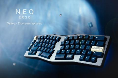蔡森宇 - NEO ERGO Customized Keyboard - 商業攝影