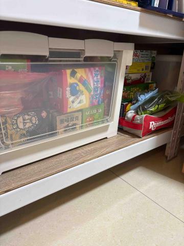 張心瑜 - 家中有許多益智桌遊，若有需要可以提供