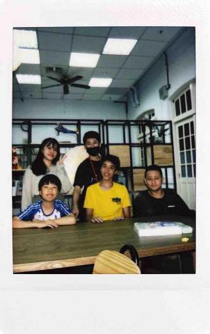 黃奕馨 - 第一屆學生