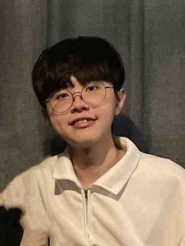 提供數學家教竹北服務的專家陳均諺