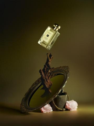 蔡森宇 - JO MALONE  Peony & Blush Suede Cologne 
牡丹與胭紅麂絨香水 - 商業攝影